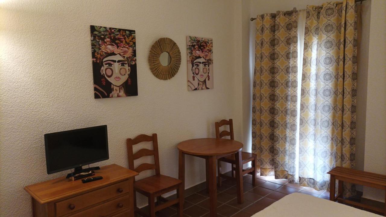 Estudio Reina Y Pastora El Rocio Apartment Exterior photo